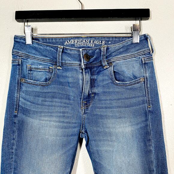 American Eagle Bootcut Stretch Jeans Blue 8" Rise Med Wash - 2 - Picture 4 of 5